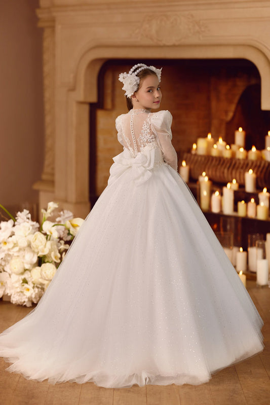 Celestine Royale image 1