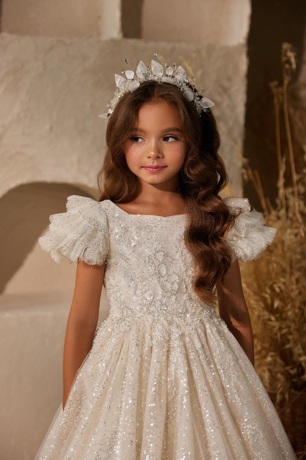 Ivory Petal Princess Hair Accessory image 0